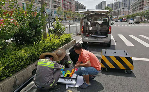 智能交通信號燈廠家直銷